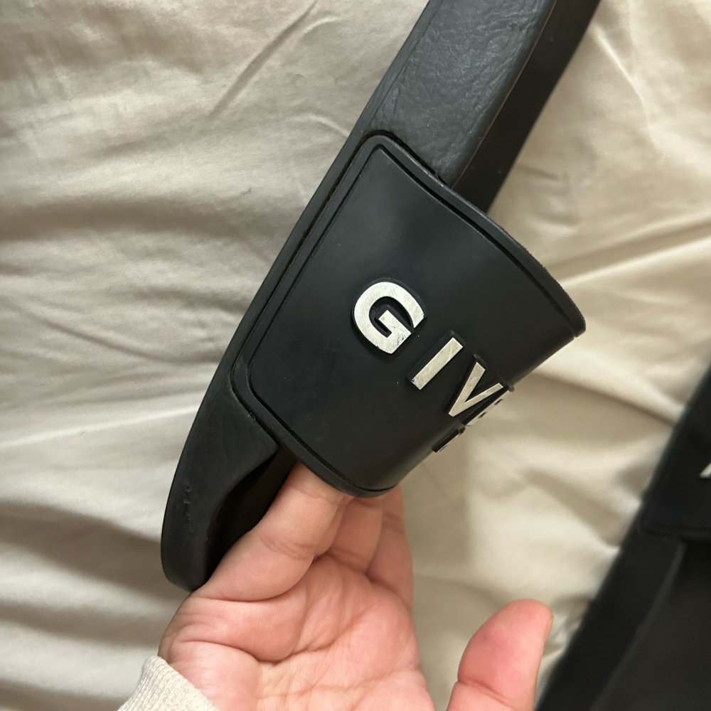 Givenchy slides / slippers - Picture 6 of 8